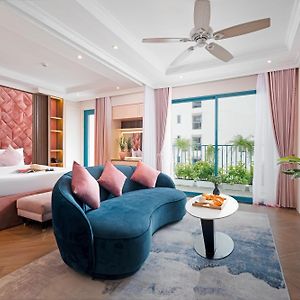 Pavillon Boutique Hotel & Apartment Nha Trang